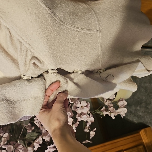 Anthropologie Sleeping On Snow Peplum Flower Cardigan - Picture 8 of 10